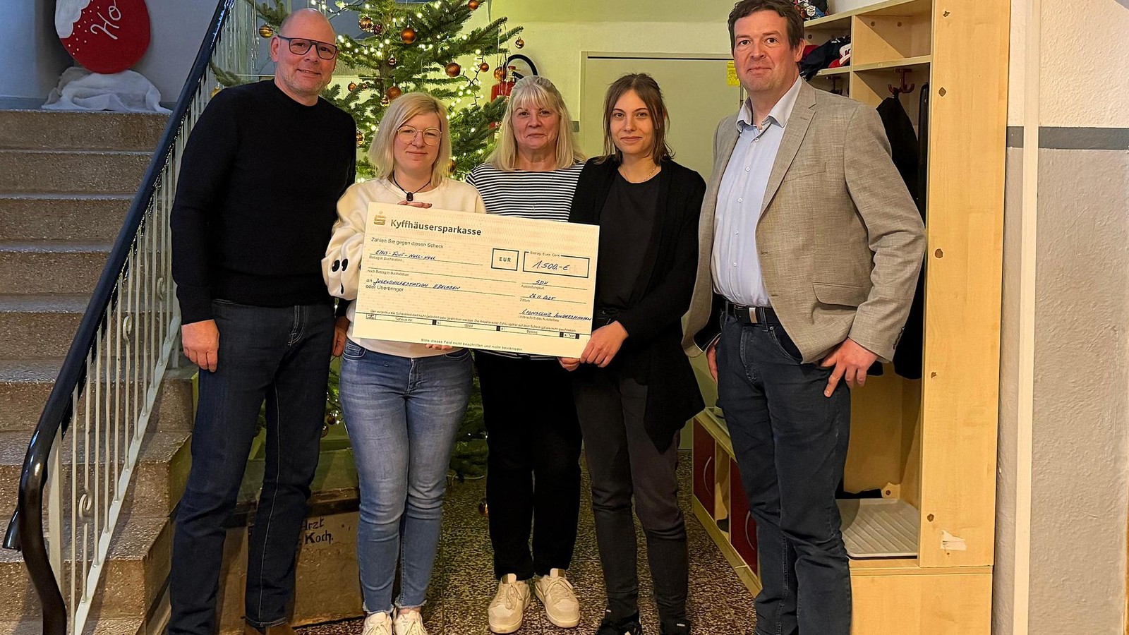 F-r-die-Weihnachtsfeier-im-Kinderheim-Lions-Club-spendet-im-Kyffh-userkreis