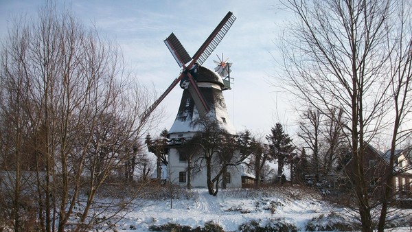 Weihnachtsmärkte an der Windmühle und am Veringkanal in Wilhelmsburg