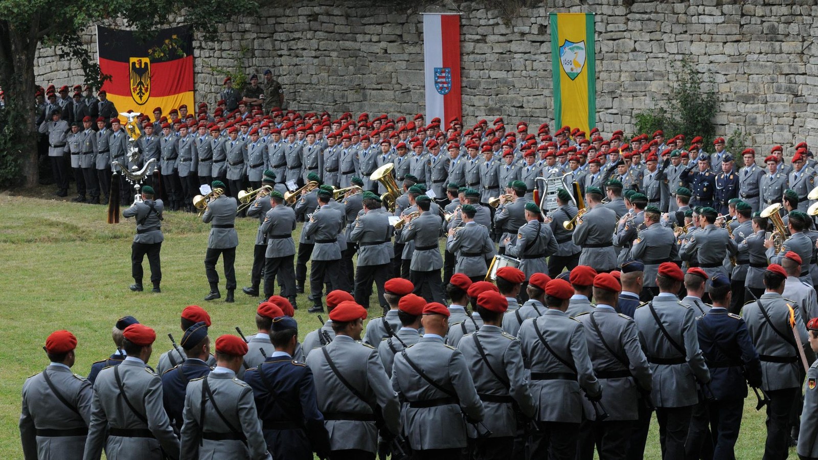Frieden-schaffen-ohne-Waffen-Sympathie-f-r-Schulstreik-in-Gotha