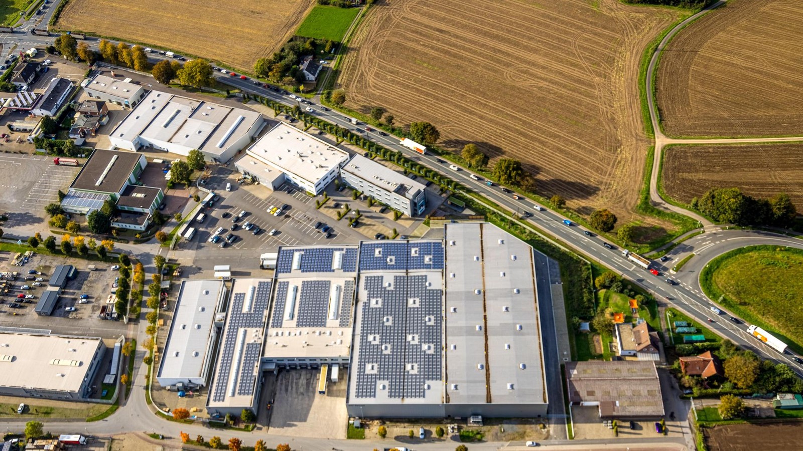 B67-nahe-der-A3-Abfahrt-Rees-Baustelle-wird-schon-jetzt-abgeschlossen