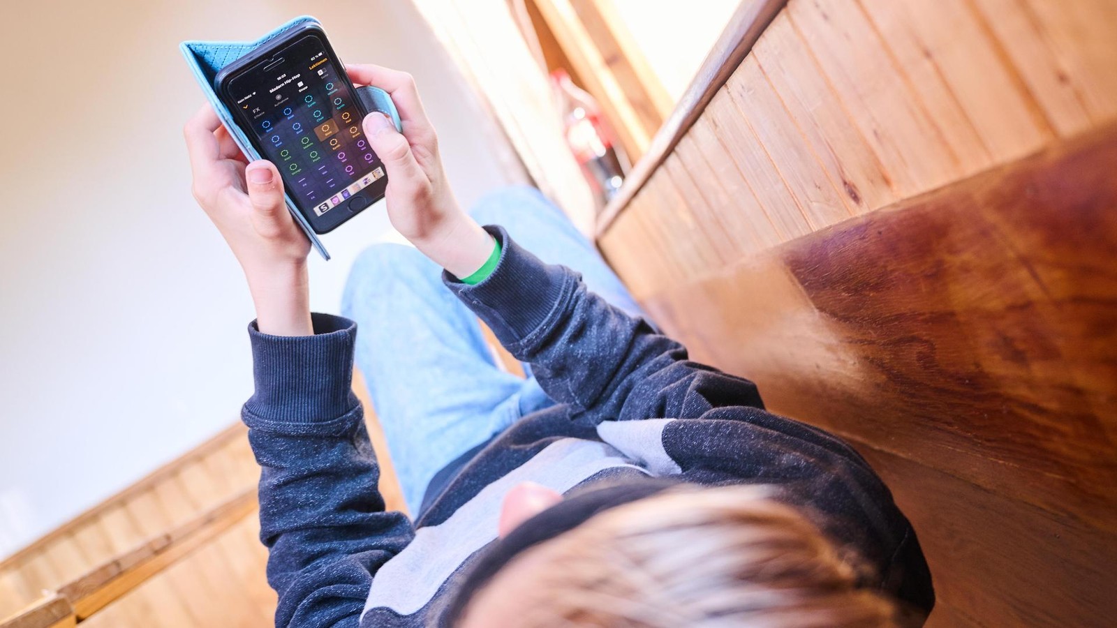 Handys-Der-Gesellschaft-wurde-eine-Droge-ohne-Anleitung-zur-Verf-gung-gestellt-