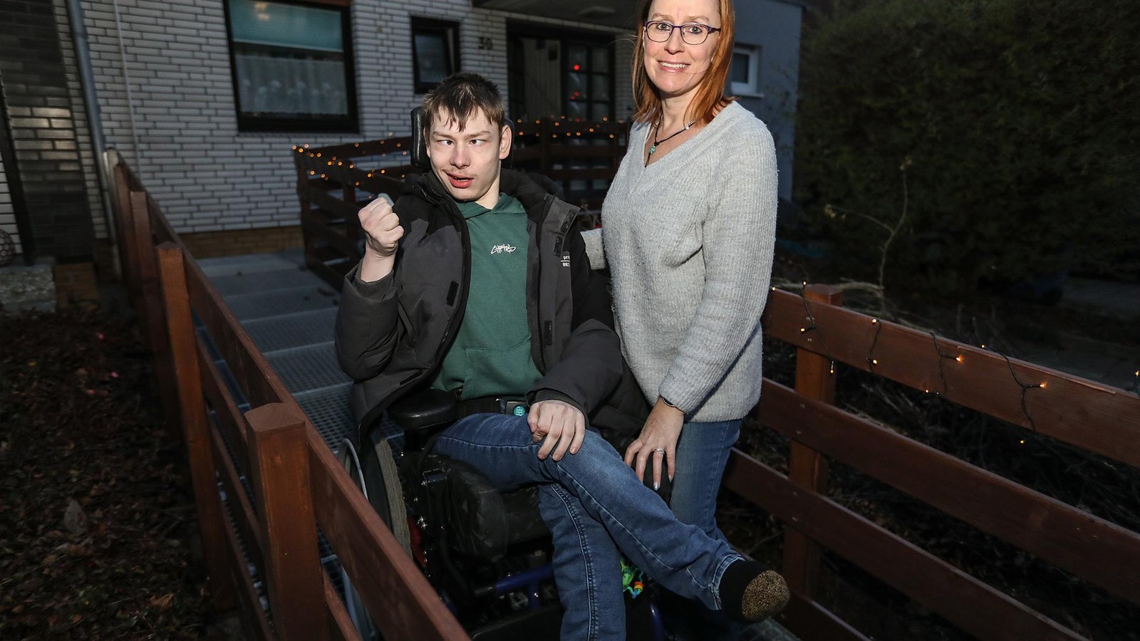 Verein-gibt-gro-es-Versprechen-Ein-Hilferuf-und-wir-sind-da-