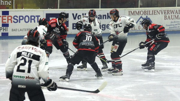 Erst Hamburg, dann Bremen - Harzer Falken mit hanseatischem Doppel