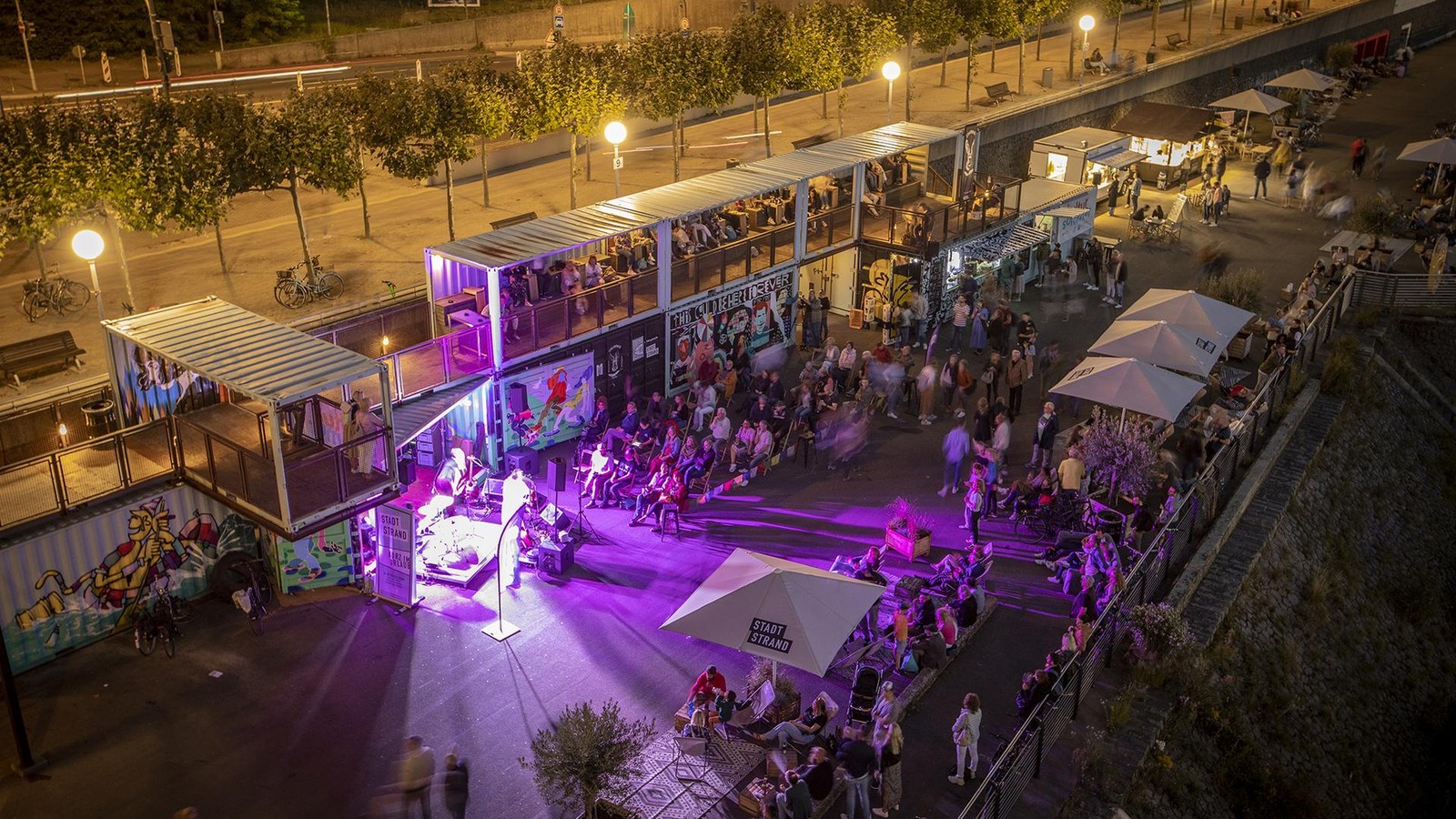 D-sseldorfer-Stadtstr-nde-er-ffnen-neue-Indoor-Location-Das-ist-die-erste-Party