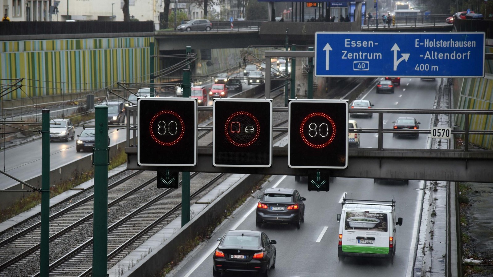 Verkehr-in-Essen-Zwei-Autobahnen-werden-zeitweise-gesperrt