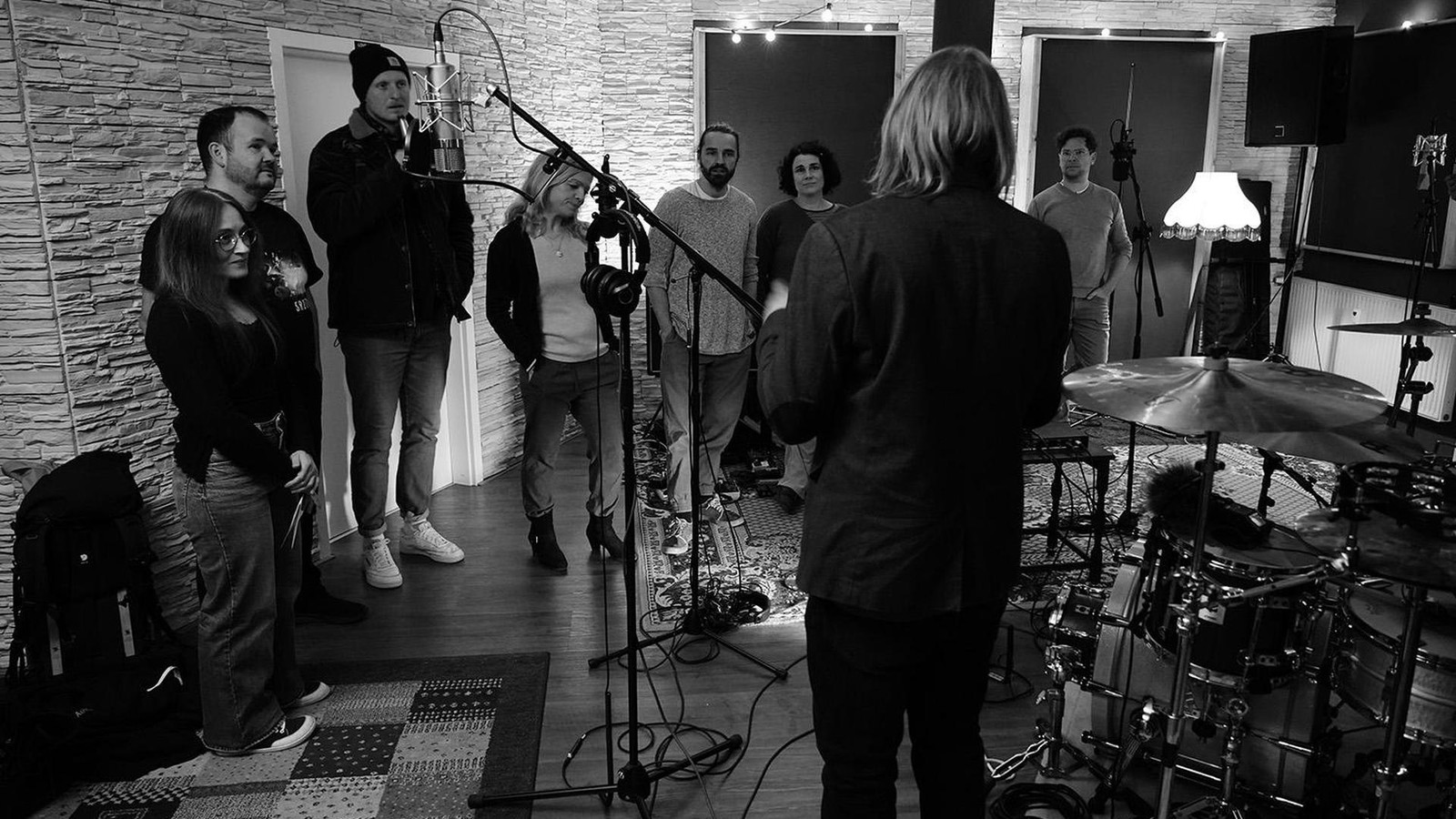 Band-Aid-l-sst-gr-en-Musiker-aus-Altenburger-Land-bildet-Supergroup