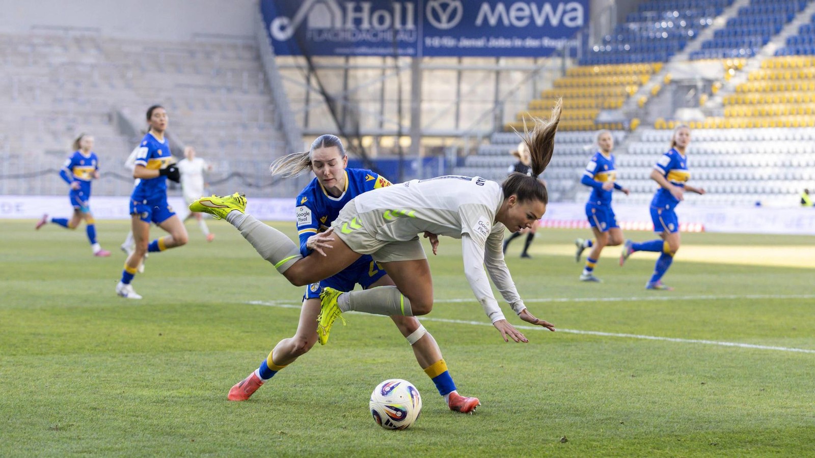 Wurde-der-FC-Carl-Zeiss-Jena-um-einen-Punkt-gebracht-Was-der-Trainer-nach-Bremen-Spiel-beklagt