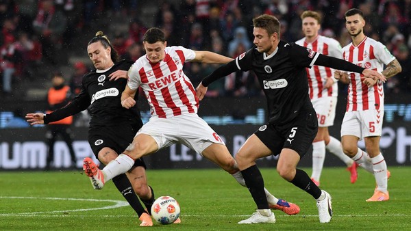 Zur Halbzeit raus: St.-Pauli-Trainer verrät, was mit Hauke Wahl los war