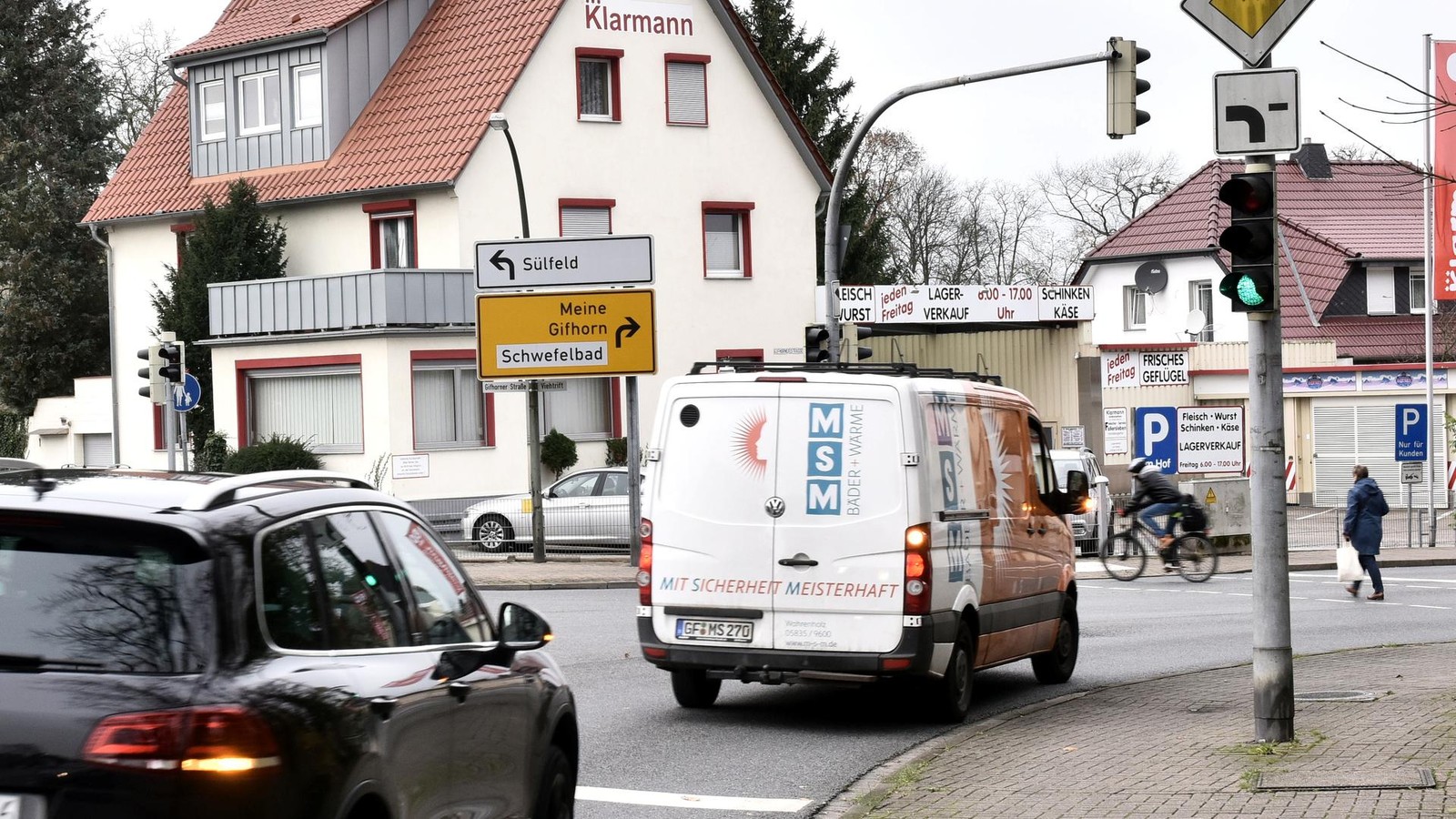 Staugefahr-in-Wolfsburg-Stadt-erneuert-Ampeln-an-zwei-gro-en-Kreuzungen