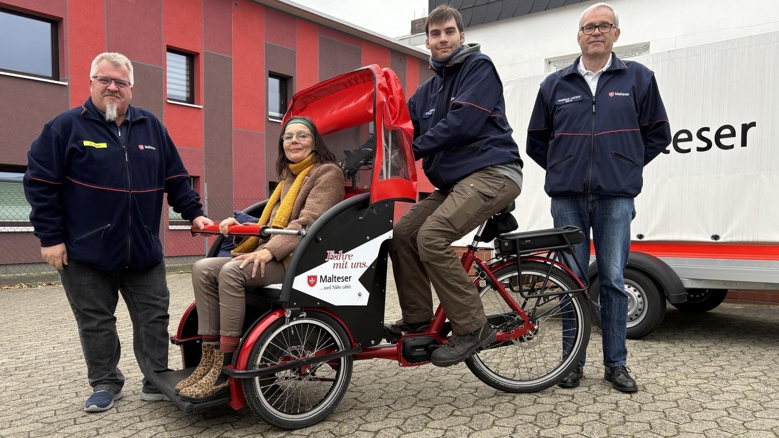 Gifhorner-Rikscha-Sause-Malteser-machen-Radtouren-trotz-Handicaps-m-glich