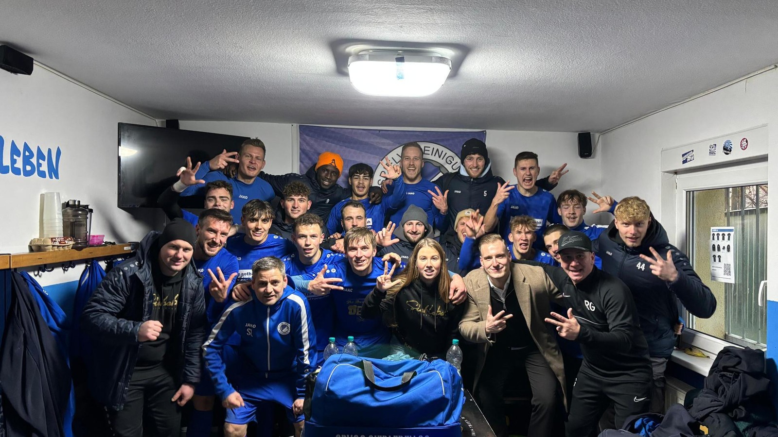 Wieso-Siebleben-Coach-Christian-Hatzky-zwei-Vereinslegenden-lobt