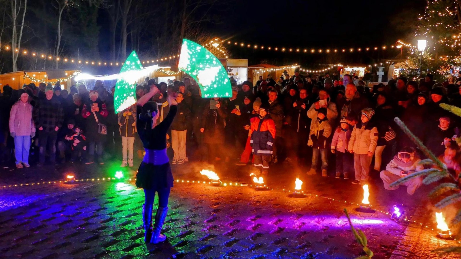 Ranis-strahlt-bis-in-den-Th-ringer-Wald