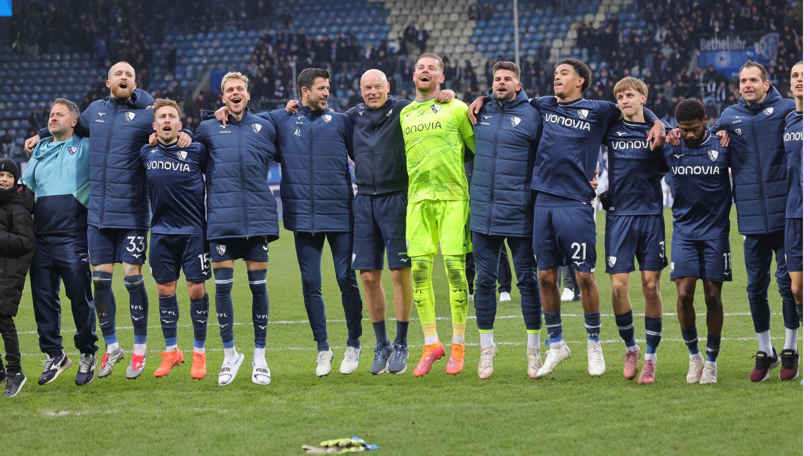 Vor-Hannover-Kracher-Kann-der-VfL-Bochum-noch-ins-Aufstiegsrennen-eingreifen-