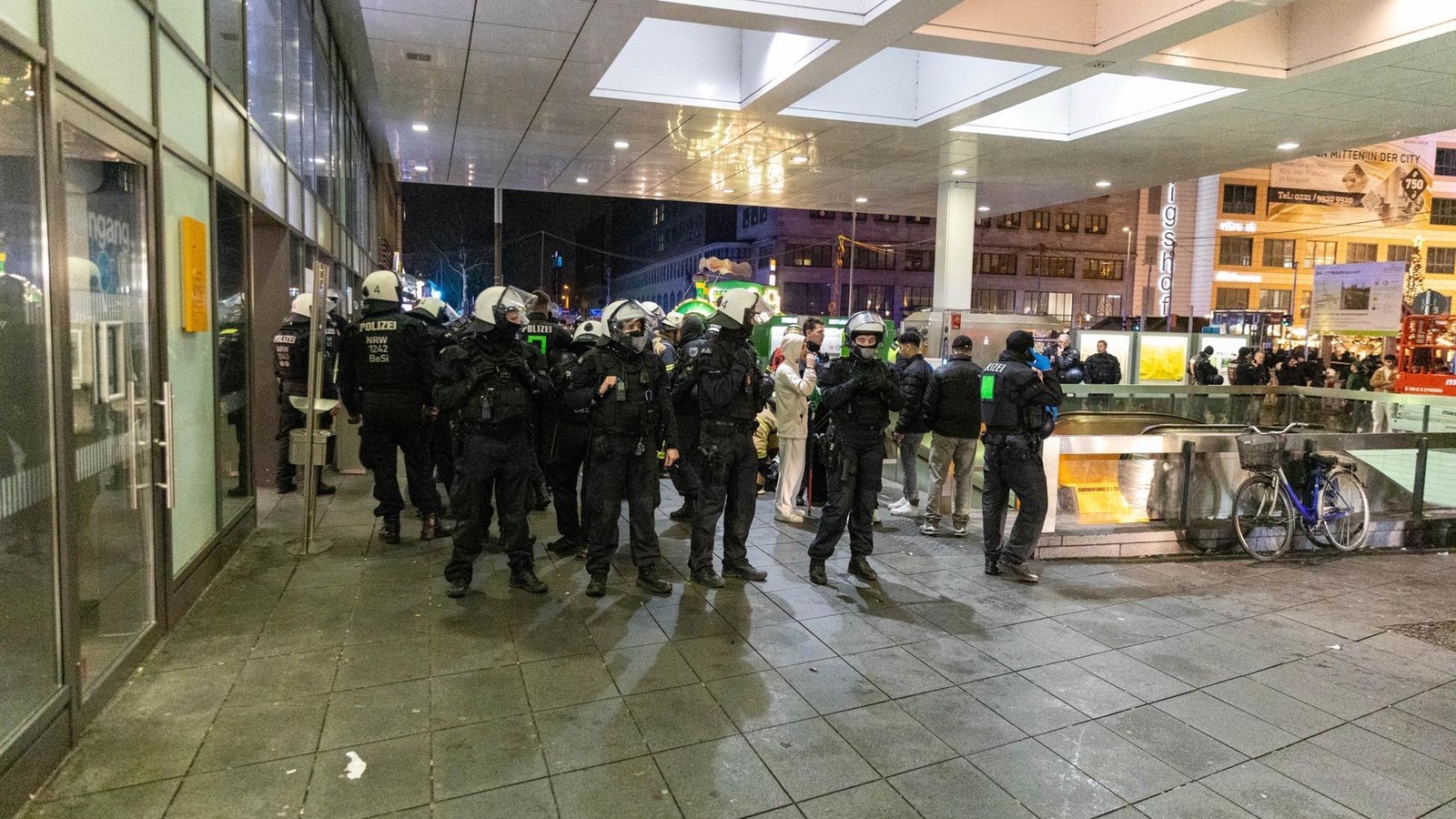 Nach-syrischer-Feier-Mann-am-Hauptbahnhof-schwer-verletzt