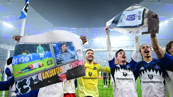 Mit diesem Kabinentrick heizte Polzin den HSV für das Derby ein