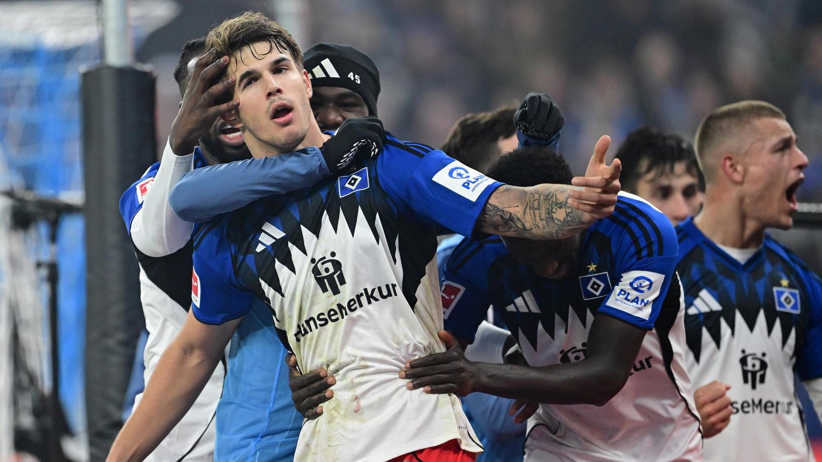 Luka-Vuskovic-Die-emotionale-Geschichte-hinter-seinem-Derbytor