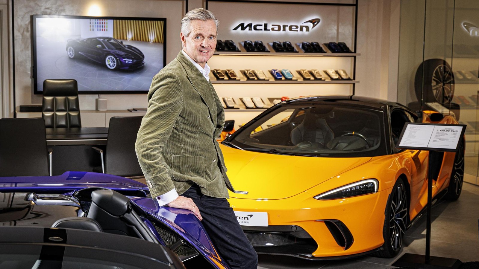 Bentley-Bugatti-McLaren-ein-Hausbesuch-in-Hamburgs-PS-Paradies