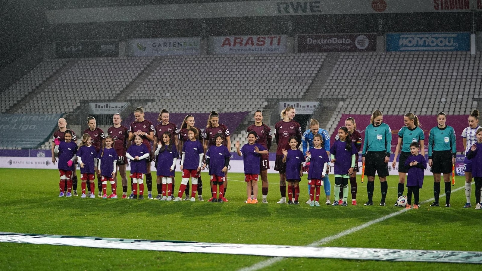 M-dchen-von-RWS-Lohberg-schnuppern-Bundesliga-Luft-bei-der-SGS-Essen