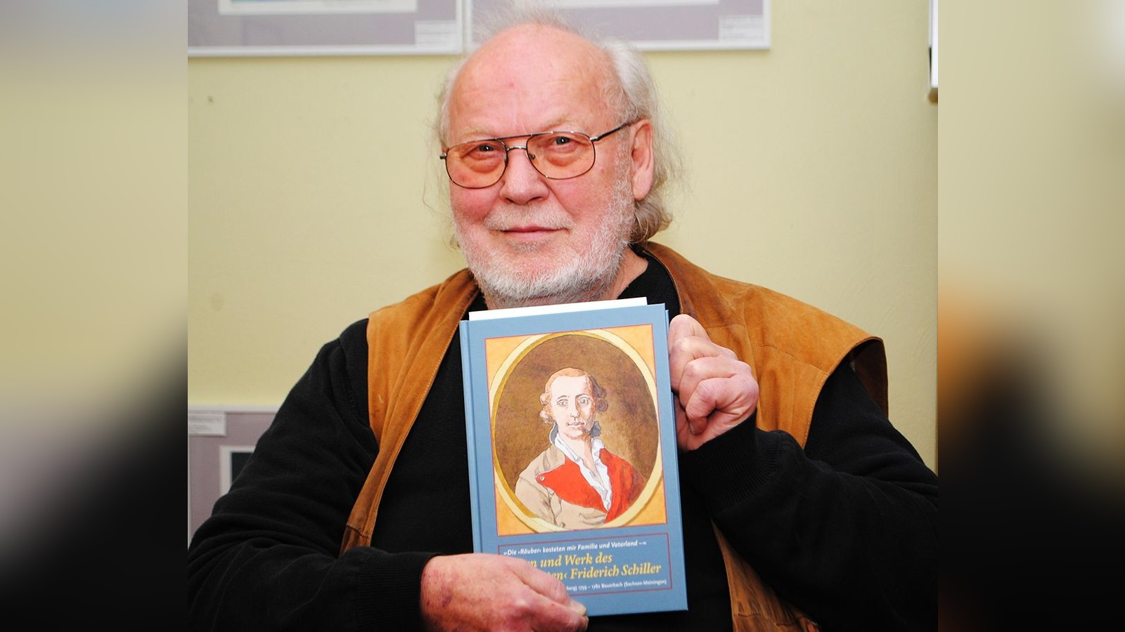 Wozu-braucht-die-Welt-eine-neue-Schiller-Biografie-Herr-M-ck-