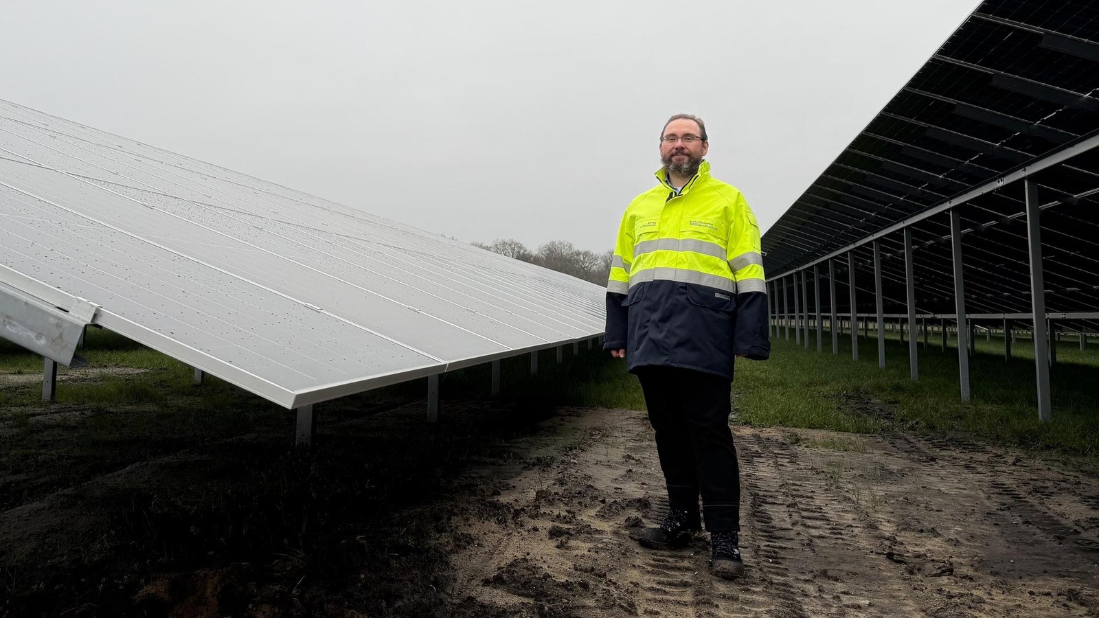 Direkt-an-der-A7-So-funktioniert-Norderstedts-erster-Solarpark
