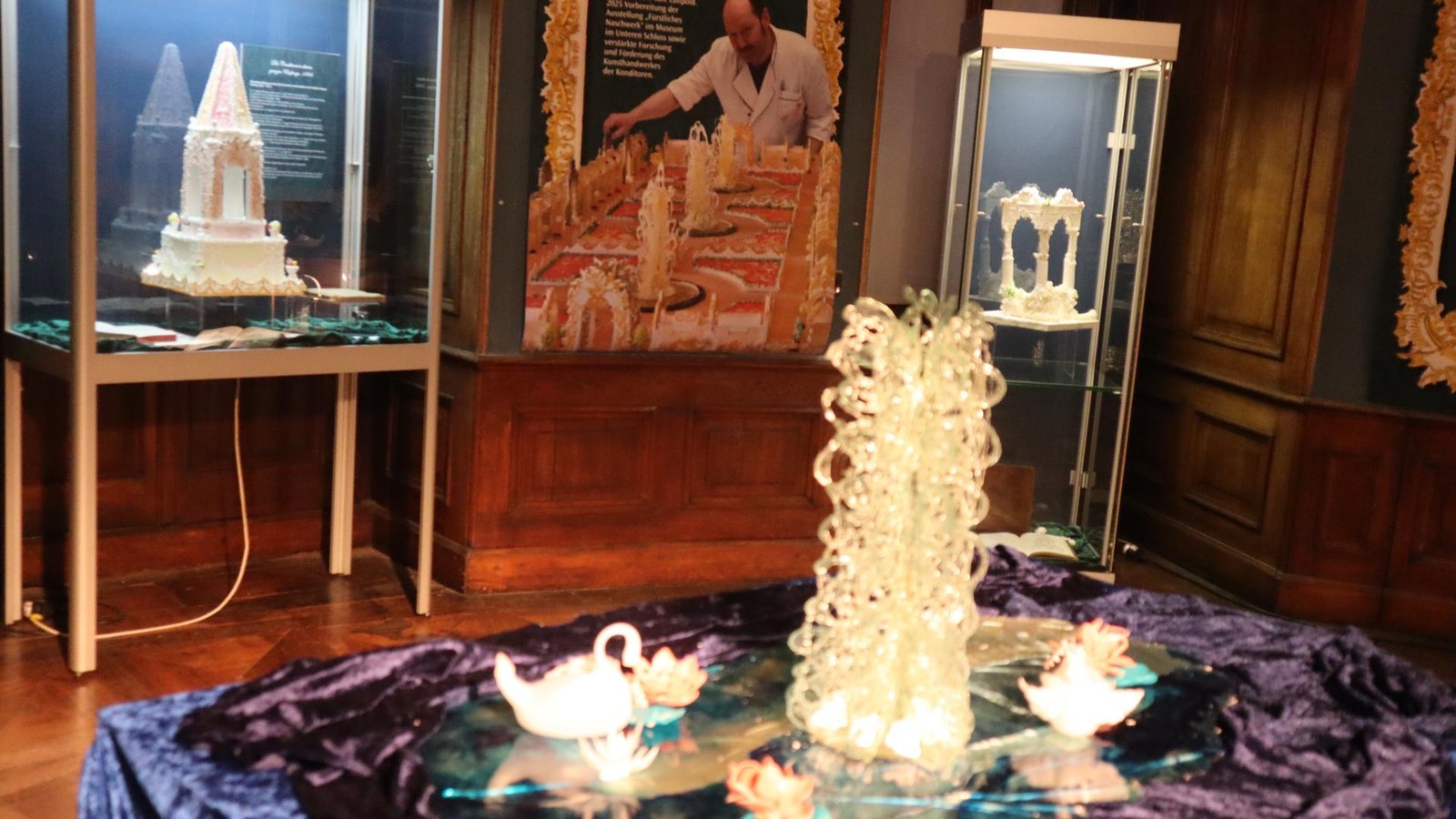 Anlecken-streng-verboten-Wie-ein-Top-Profi-aus-M-nchen-ein-Greizer-Winterm-rchen-schuf