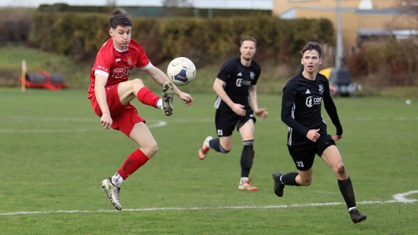 Erst nach einem Traumfreistoß wird’s deutlich in Helmstedts Viertelfinal-Knaller