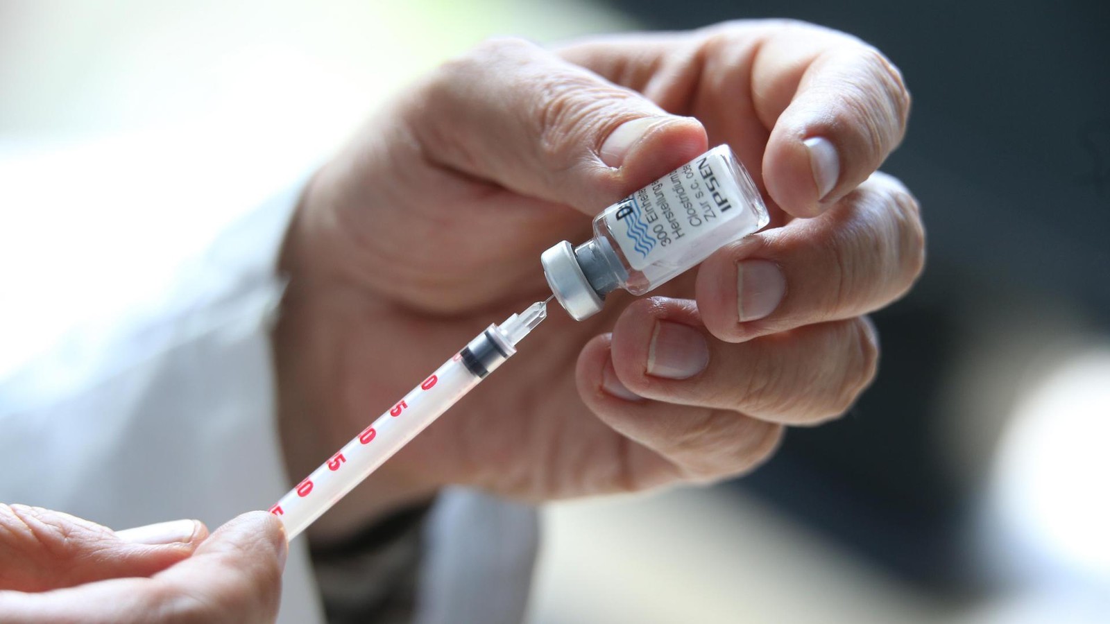 Bis-zu-20-Attacken-im-Monat-Wie-die-Spritze-Veronikas-Leben-ver-nderte