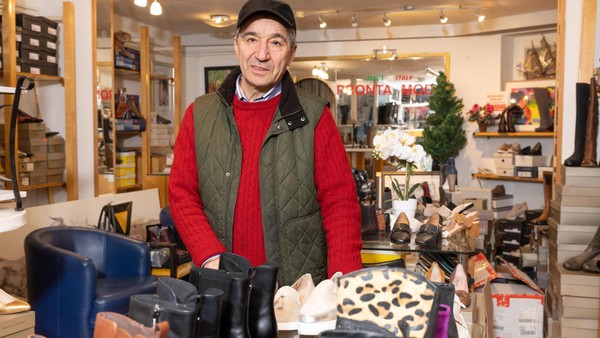 Schuhladen in der City muss schließen – und plötzlich gibt es Rassismus-Vorwürfe