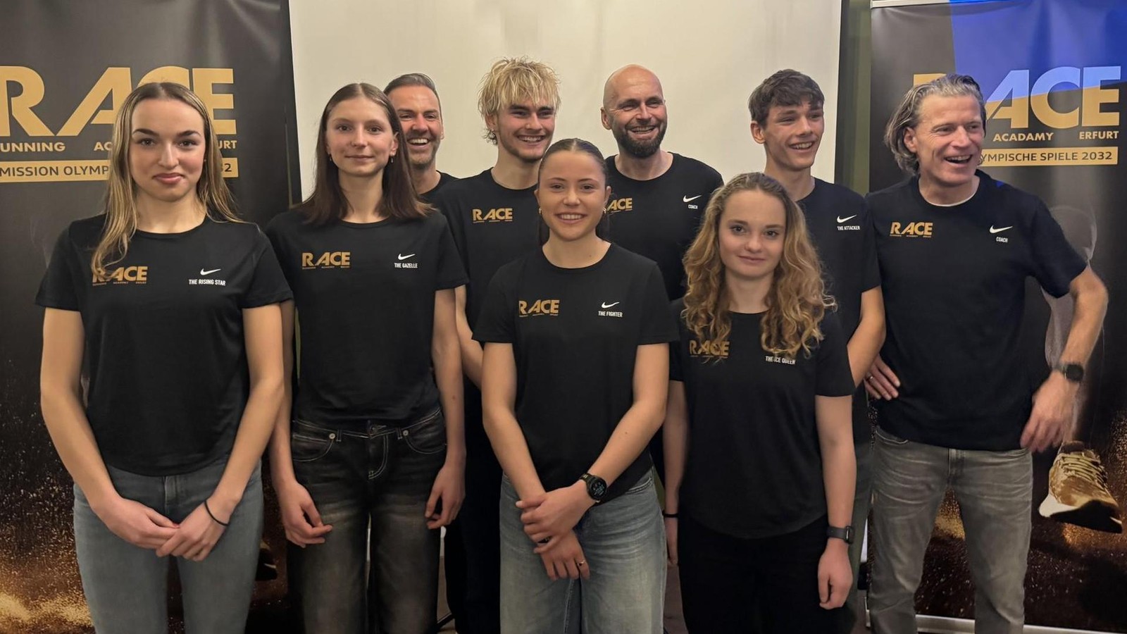 Gazelle-und-Eisk-nigin-Elite-F-rderung-von-Lauf-Talenten