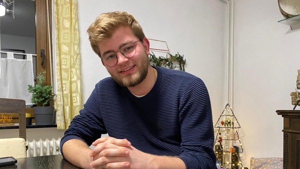 Bestatterlehrling wird Parteichef in Herzberg: So will dieser junge Mann Furore machen