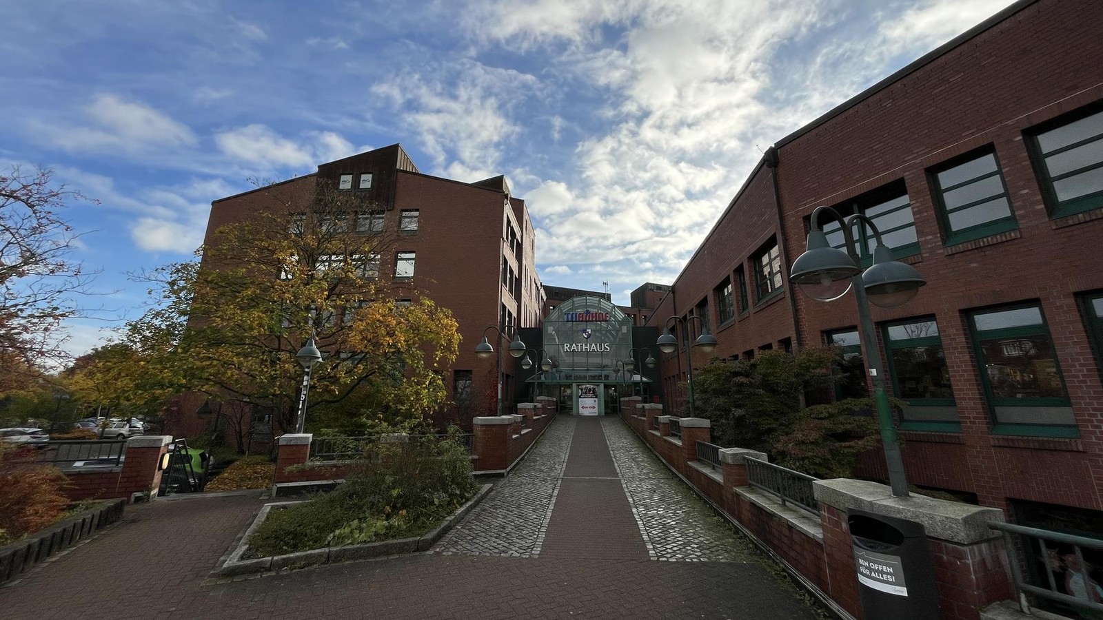 Beschlossen-Das-Norderstedter-Rathaus-zieht-erst-einmal-um