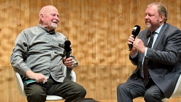 Vasks in der Elbphilharmonie: Der Komponist, der aus der Stille kam