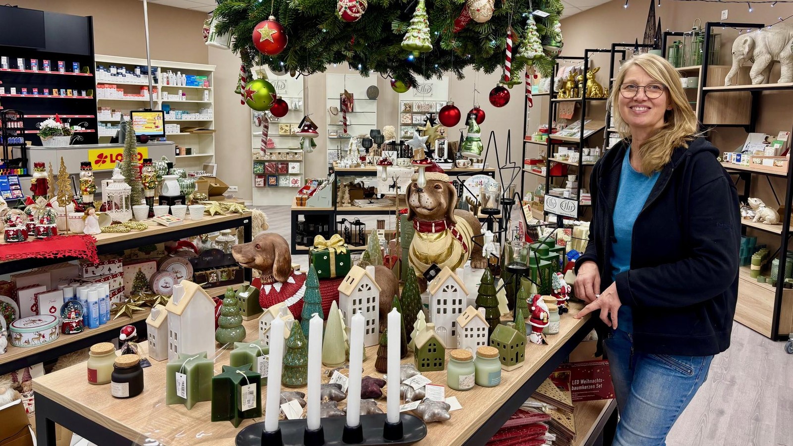 Nach-Explosion-am-TaLa-Treff-Britta-Pa-vogel-rettet-ihr-Lebenswerk