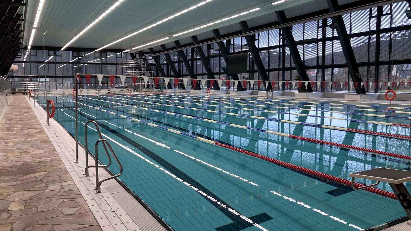 Gera-Nach-p-nktlichem-Bauende-soll-jetzt-gefeiert-werden