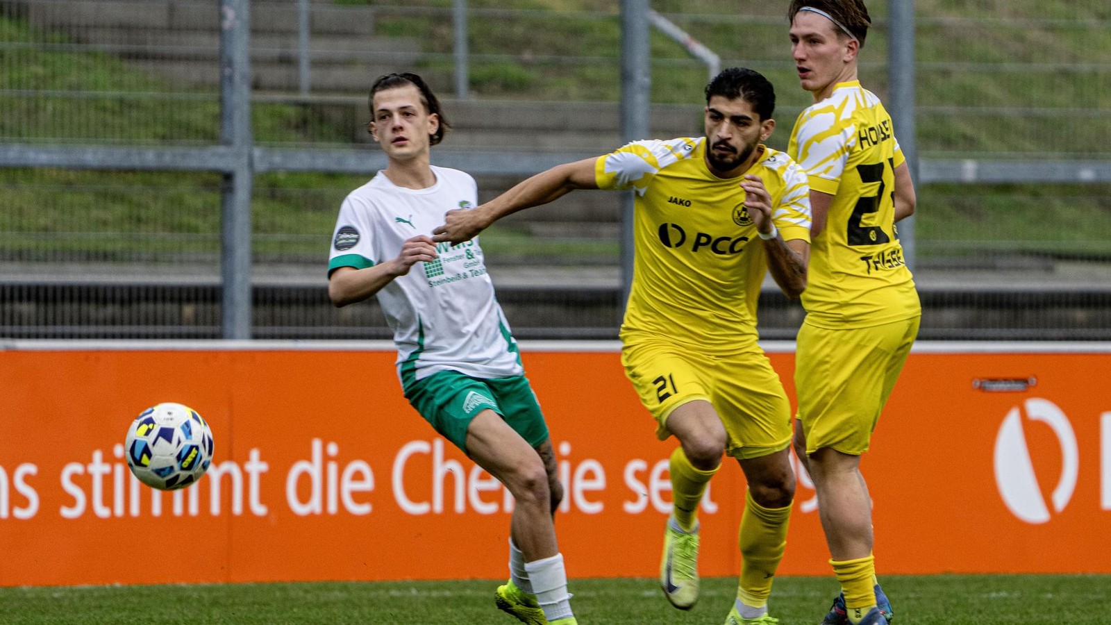 Der-Blick-geht-beim-VfB-Homberg-jetzt-erst-einmal-nach-unten