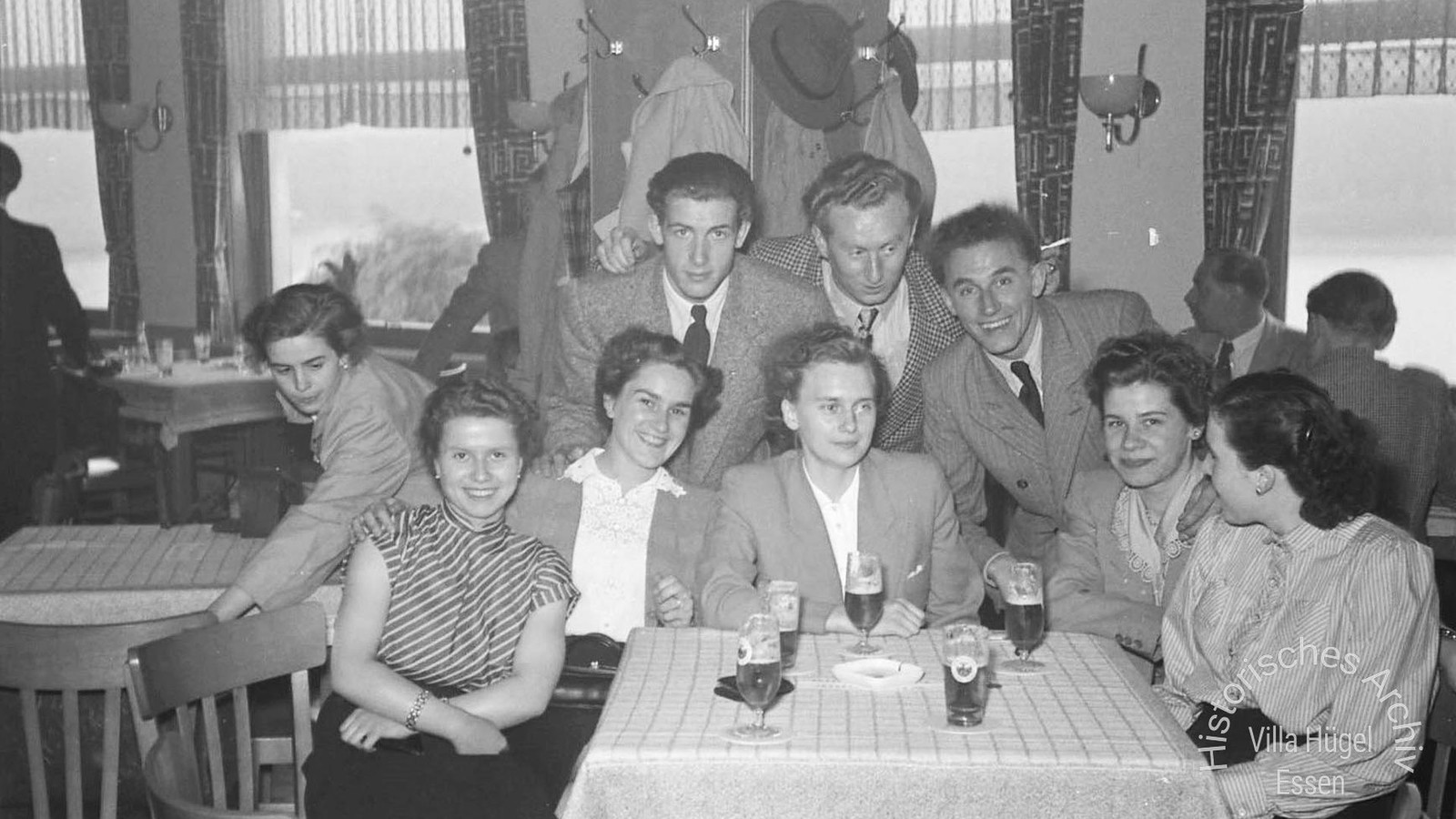 Krupp-Archiv-stellt-60-000-Fotos-aus-der-Nachkriegszeit-online