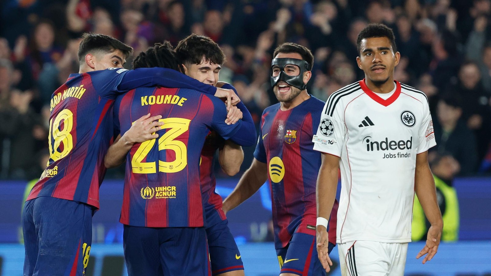 Eintracht-Frankfurt-verpasst-berraschung-beim-FC-Barcelona