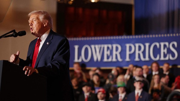 Rede in Pennsylvania: Trump teilt aus und beharrt darauf, dass Wirtschaft boomt