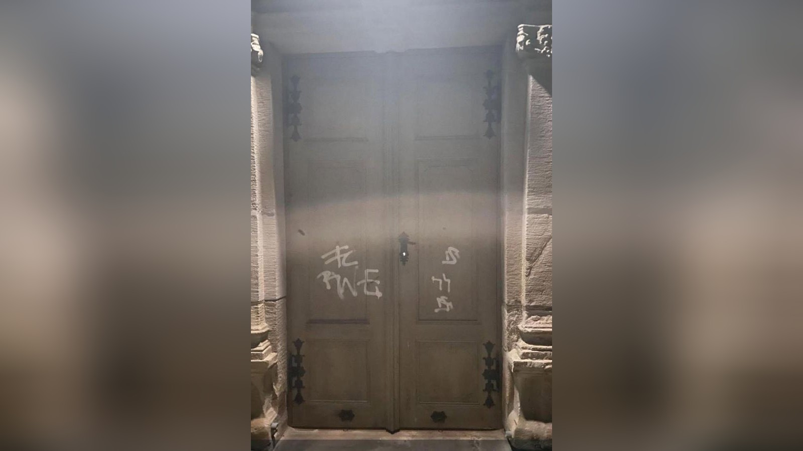 Vandalen-in-der-Bergbahnregion-So-reagiert-die-Politik