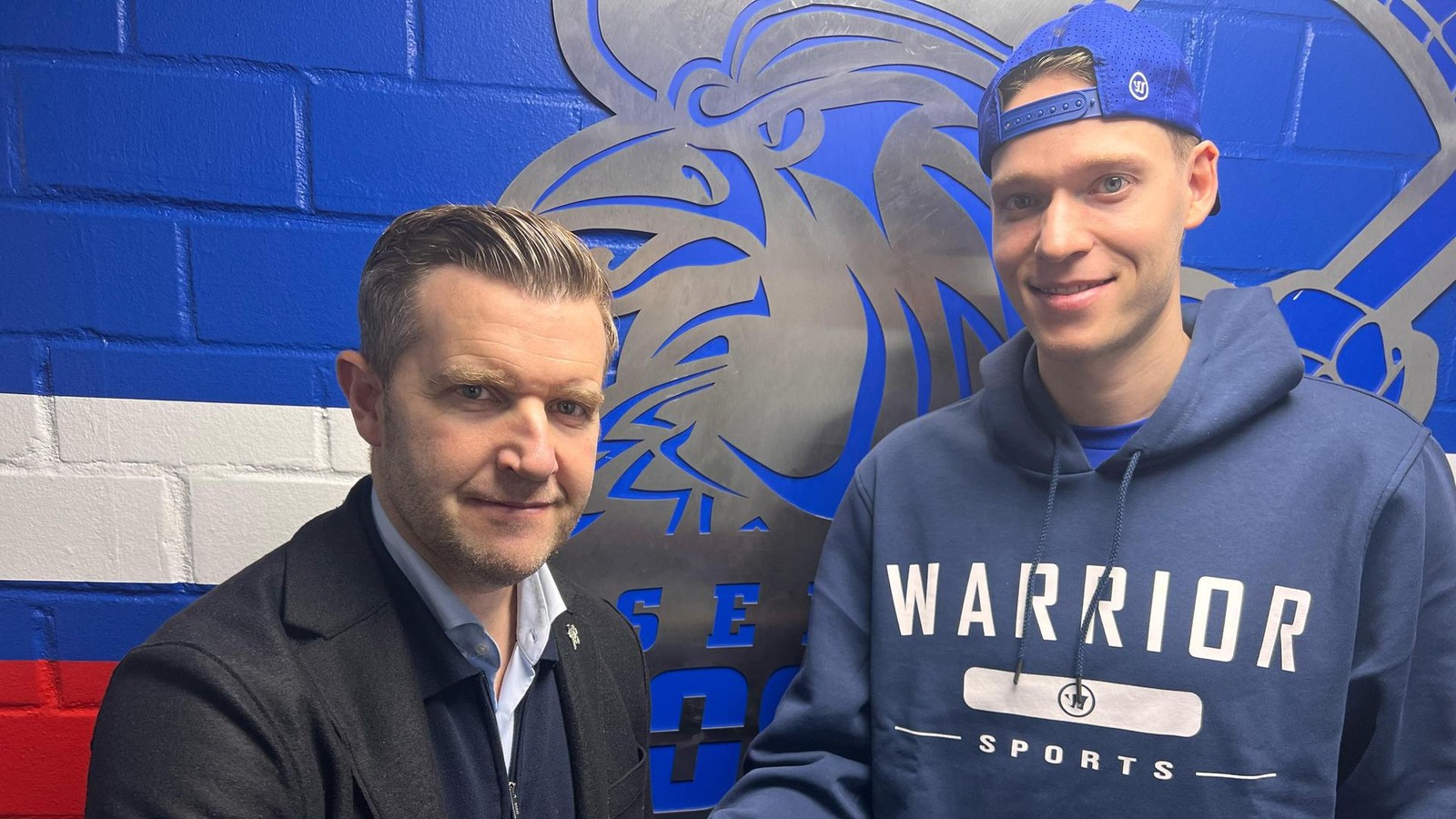 Transfer-perfekt-Maximilian-Eisenmenger-verst-rkt-Roosters-Sturm