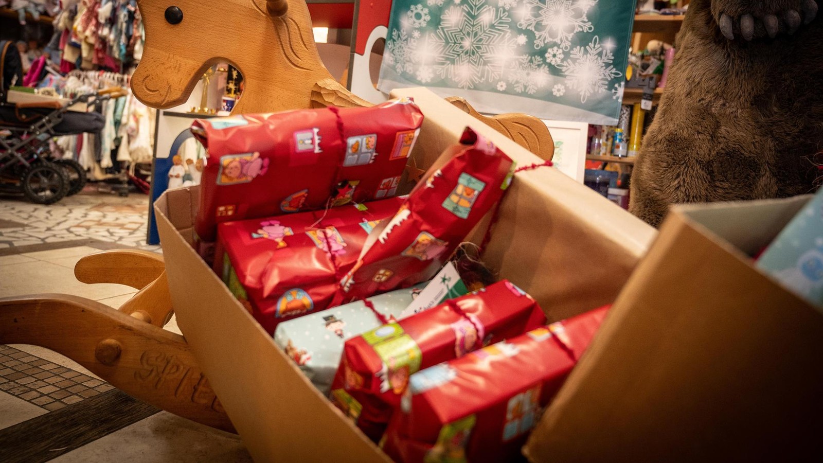 Isabelle-10-w-nscht-sich-eine-Puppe-zu-Weihnachten-So-einfach-k-nnen-Sie-helfen