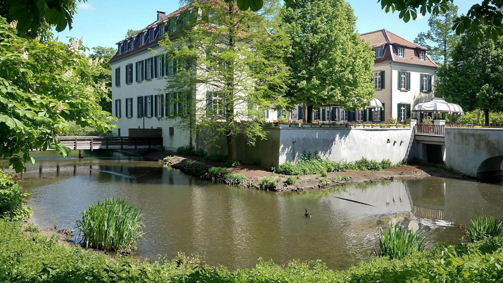 Gelsenkirchen-sucht-Nachfolger-f-r-Gastronomie-und-Hotel-Schloss-Berge