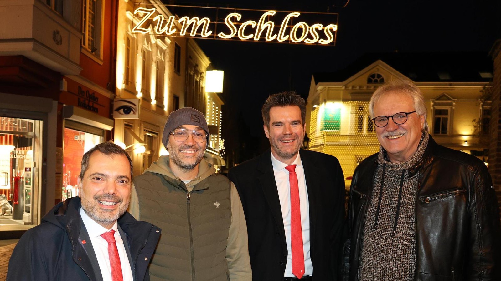 Weihnachtsbeleuchtung-in-der-Moerser-City-wird-erweitert-warum-das-wichtig-ist