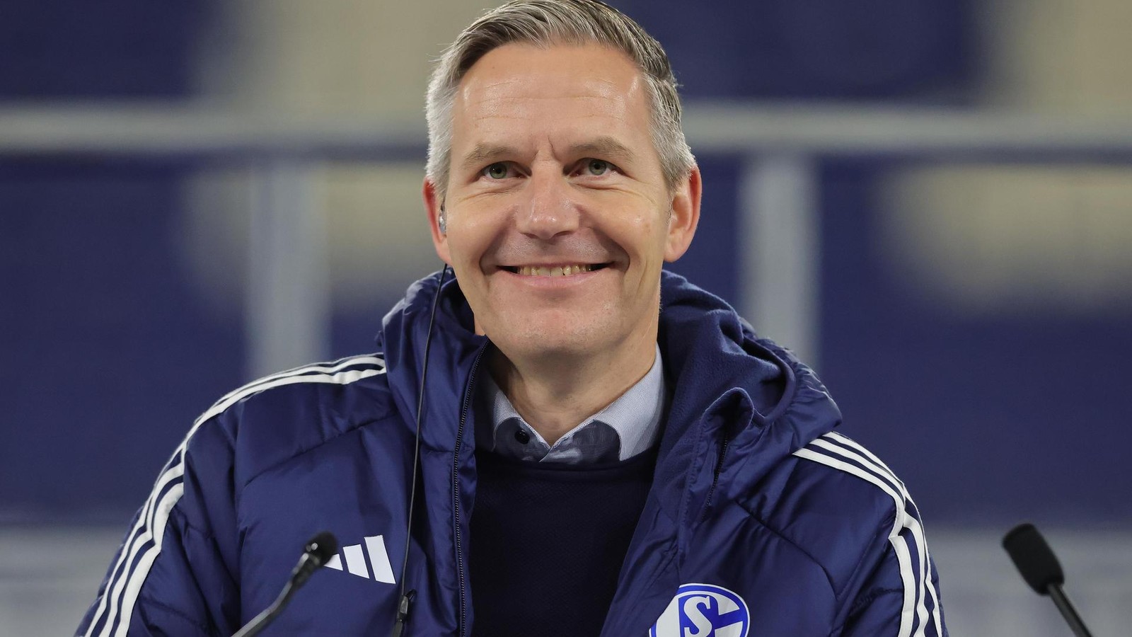 Schalke-Wer-Hefer-herausfordern-will-muss-sich-bald-entscheiden