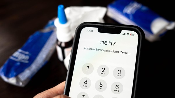 Telemedizin im Bereitschaftsdienst: Wenn der Arzt vom Sofa aus Patienten berät