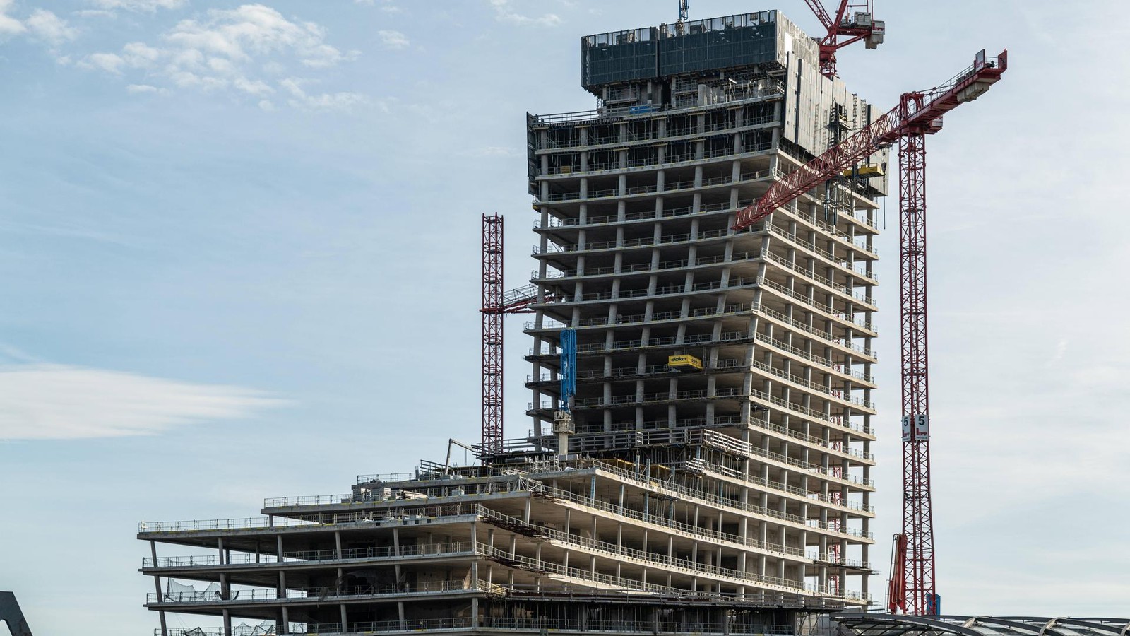 Bau-des-Elbtowers-geht-voran-trotz-negativer-Schlagzeilen