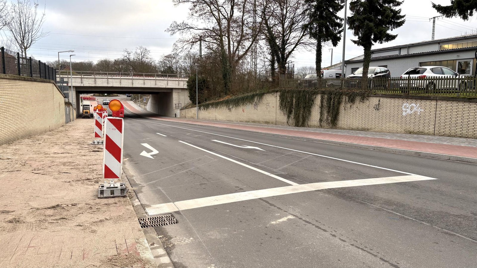 Kurt-Kr-cker-Stra-e-in-Wesel-nach-Umbau-komplett-offen-Was-sich-ver-ndert-hat