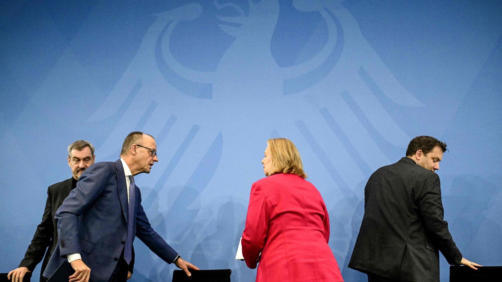 2026-muss-die-Regierung-so-gut-sein-wie-sie-sich-jetzt-schon-findet