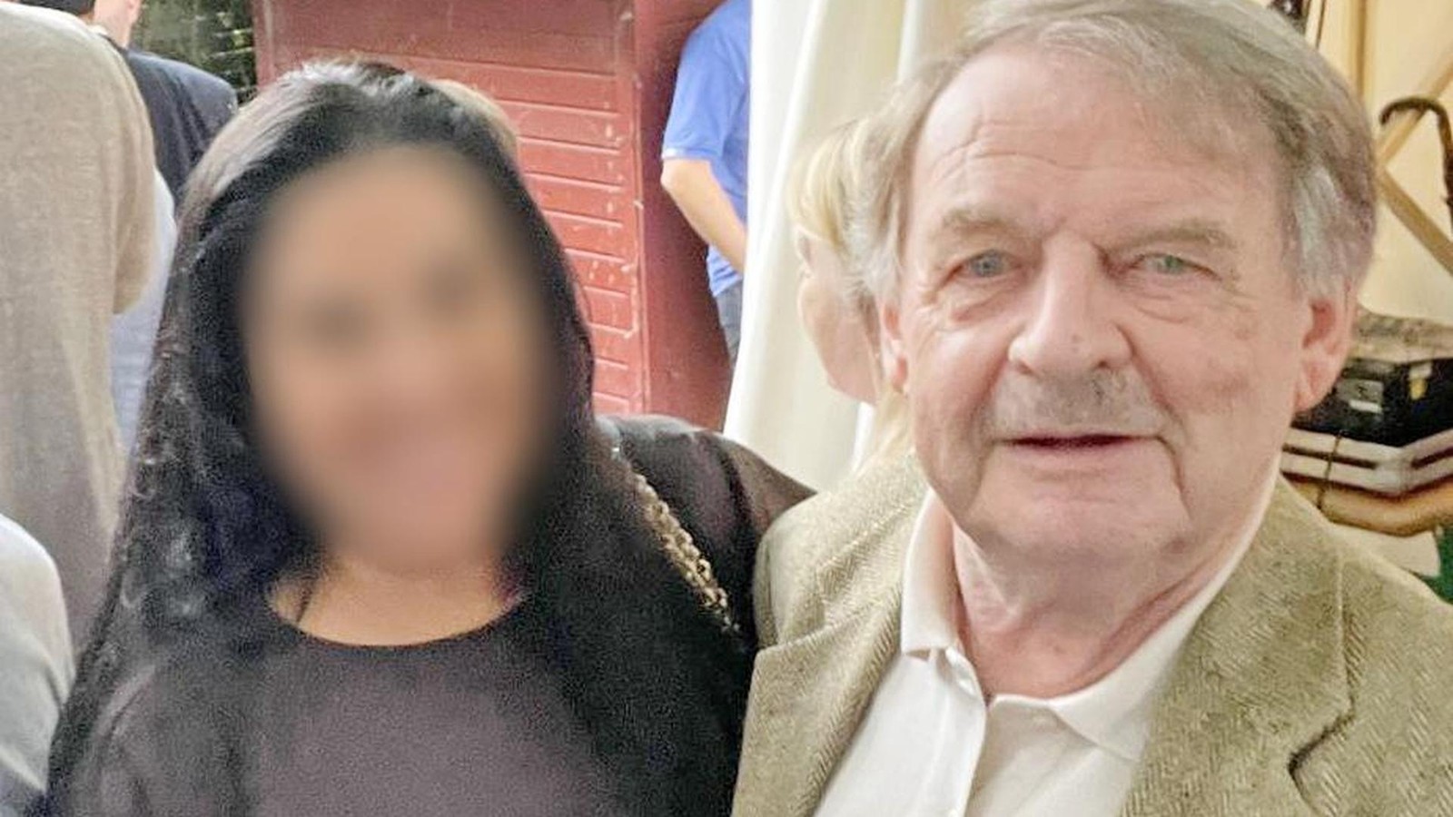 Paukenschlag-Hamburger-CDU-erteilt-ihrem-Ehrenvorsitzenden-Hausverbot