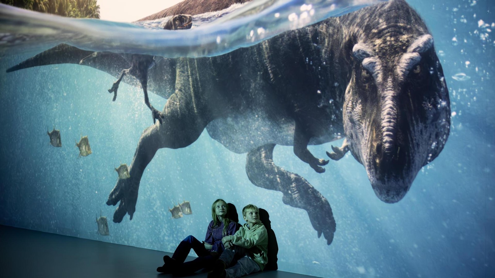 Show-f-r-die-ganze-Familie-Dino-Action-mit-berw-ltigenden-Bildern